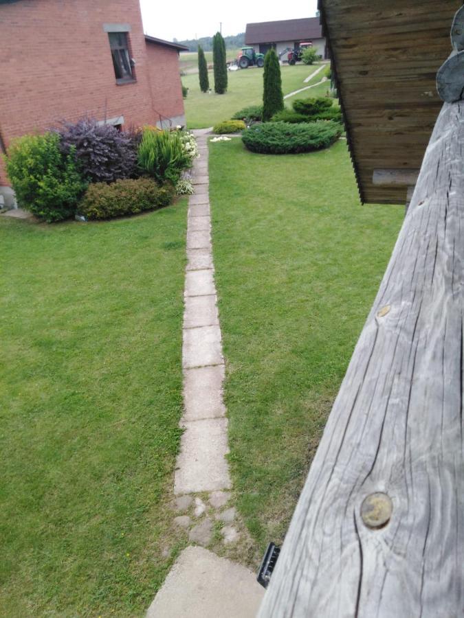 Viesu Maja Manturi Hotel Peipini Exterior foto